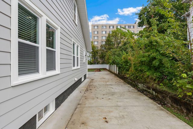 6011 44TH AVE, Hyattsville, MD 20781