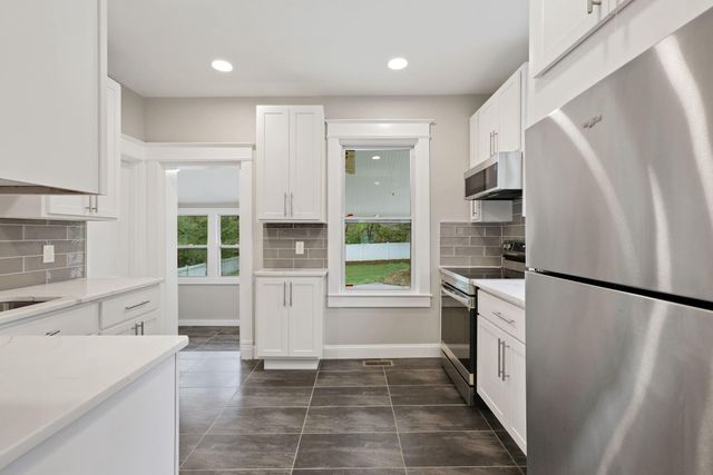 6011 44TH AVE, Hyattsville, MD 20781