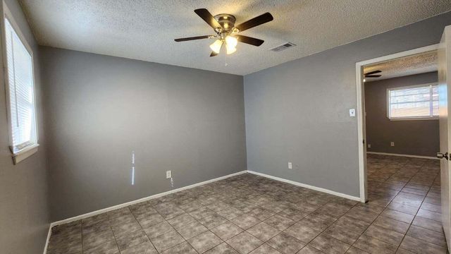 2207 15th Street, Lubbock, TX 79401