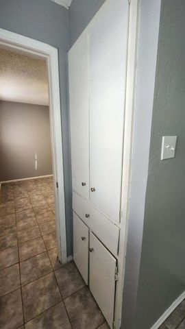 2207 15th Street, Lubbock, TX 79401