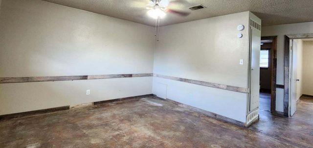 2207 15th Street, Lubbock, TX 79401