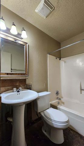 2207 15th Street, Lubbock, TX 79401