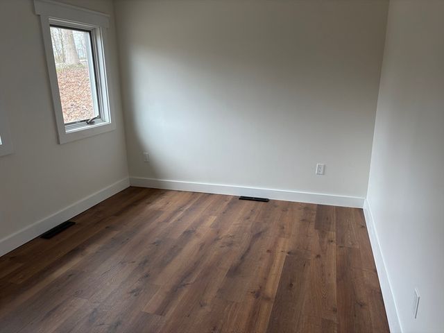 9 Valley Street, Freetown, MA 02728