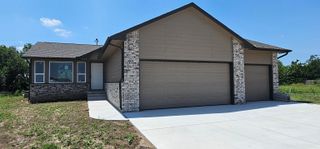 11807 E Mount Vernon Rd, Wichita, KS 67207
