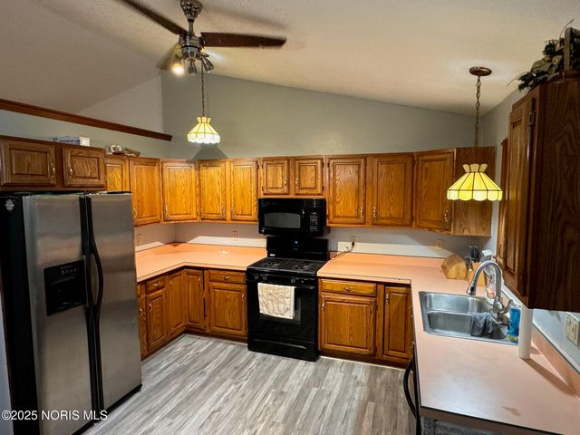 17738 County Road E Road, Bryan, OH 43506