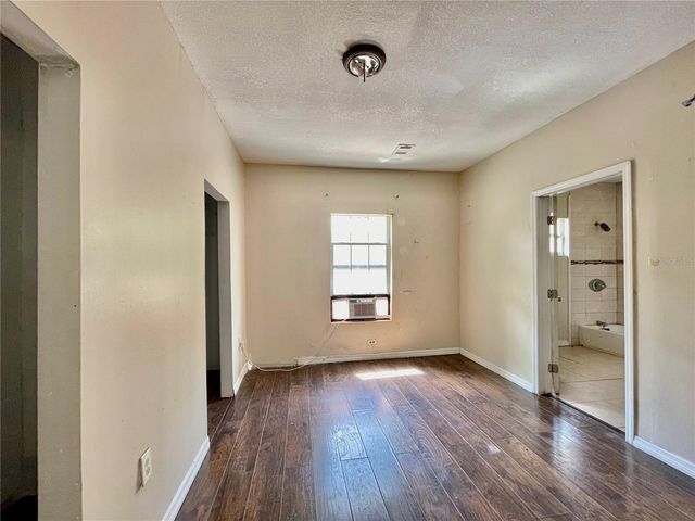 219 E POLK AVENUE, Lake Wales, FL 33853