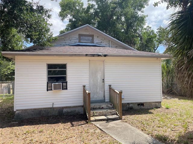 219 E POLK AVENUE, Lake Wales, FL 33853