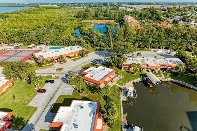 9409 CATALINA DRIVE, Bradenton, FL 34210