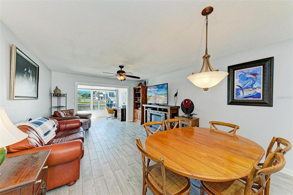 9409 CATALINA DRIVE