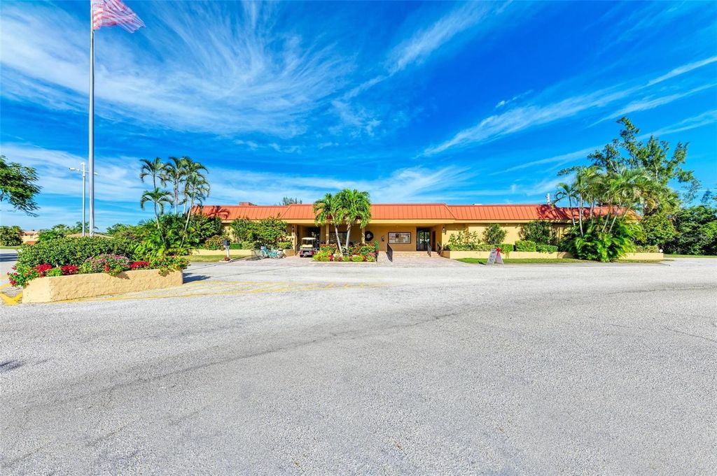 9409 CATALINA DRIVE