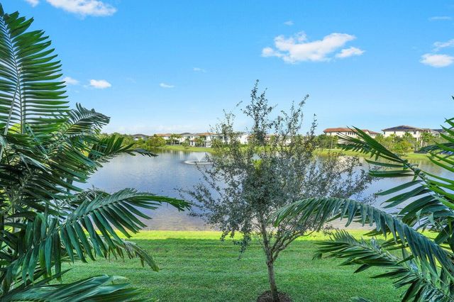 12711 Machiavelli Way, Palm Beach Gardens, FL 33418