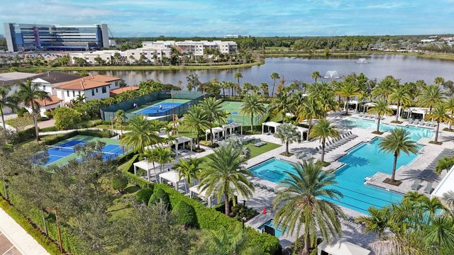 12711 Machiavelli Way, Palm Beach Gardens, FL 33418