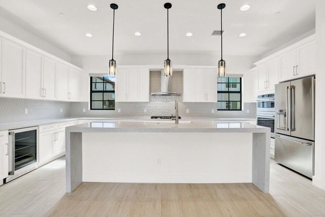 12711 Machiavelli Way, Palm Beach Gardens, FL 33418