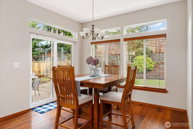 1676 SW Ulysses Street, Oak Harbor, WA 98277