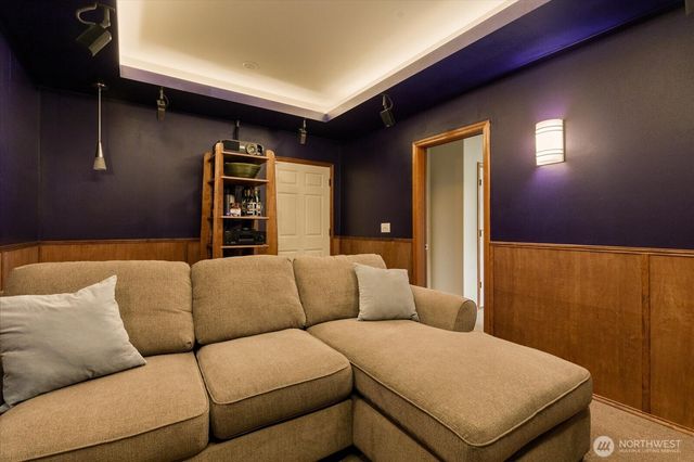 1676 SW Ulysses Street, Oak Harbor, WA 98277