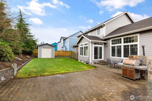 1676 SW Ulysses Street, Oak Harbor, WA 98277