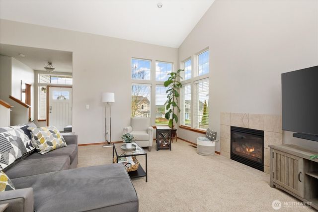 1676 SW Ulysses Street, Oak Harbor, WA 98277