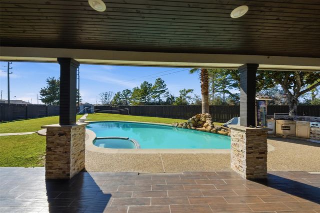 6411 Autumn Thistle Drive, Katy, TX 77449