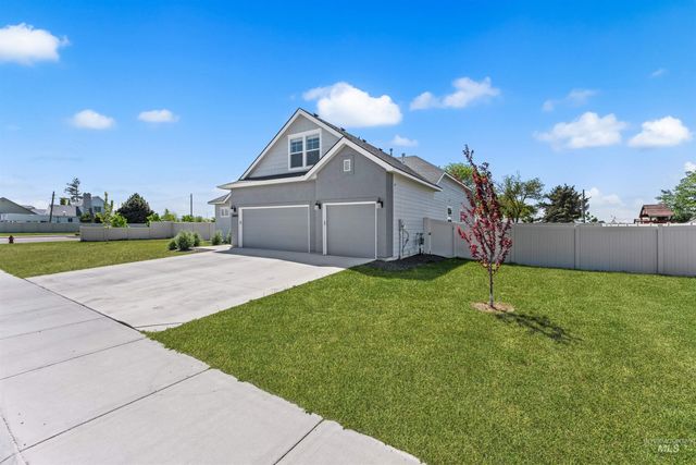 15693 Shrike Ave, Nampa, ID 83651
