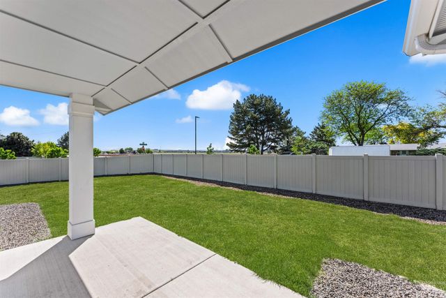 15693 Shrike Ave, Nampa, ID 83651