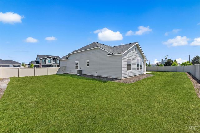 15693 Shrike Ave, Nampa, ID 83651