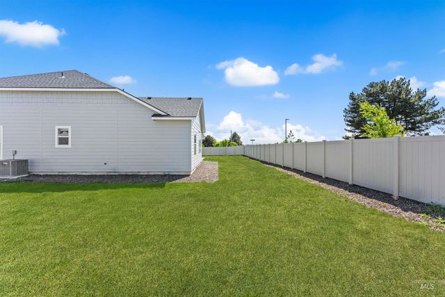 15693 Shrike Ave, Nampa, ID 83651
