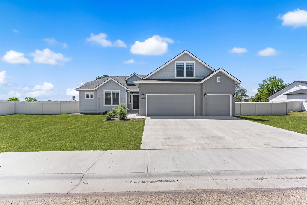 15693 Shrike Ave, Nampa, ID 83651