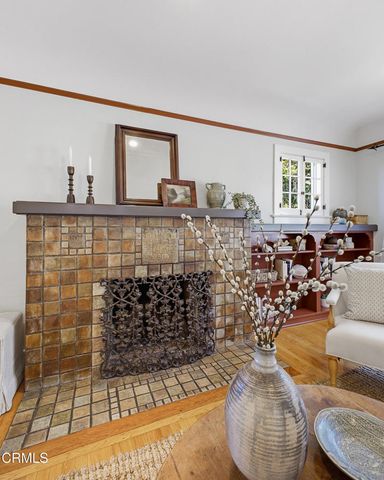 1124 E Mariposa Street, Altadena, CA 91001