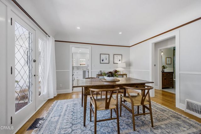 1124 E Mariposa Street, Altadena, CA 91001