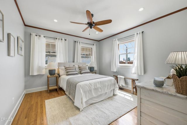 1124 E Mariposa Street, Altadena, CA 91001