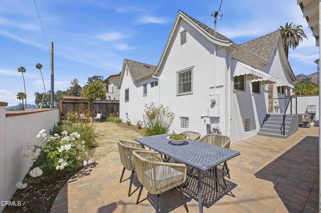 1124 E Mariposa Street, Altadena, CA 91001