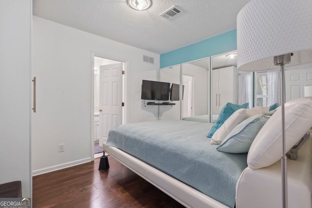 373 NW Heritage Park Trace 4, Kennesaw, GA 30144