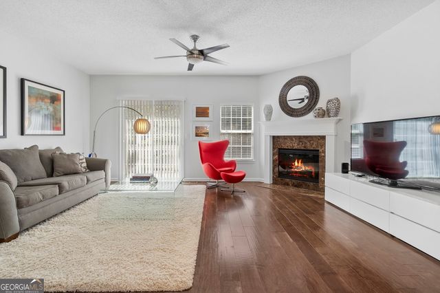 373 NW Heritage Park Trace 4, Kennesaw, GA 30144