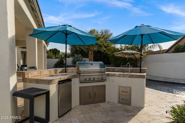 1902 S LOS ALTOS Drive, Chandler, AZ 85286