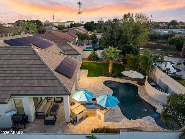 1902 S LOS ALTOS Drive, Chandler, AZ 85286