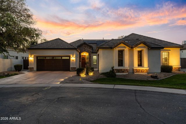 1902 S LOS ALTOS Drive, Chandler, AZ 85286