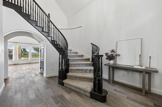 560 Palomino Drive, Lucas, TX 75002
