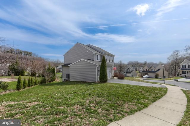 16 WILDFLOWER CIR, Lebanon, PA 17046