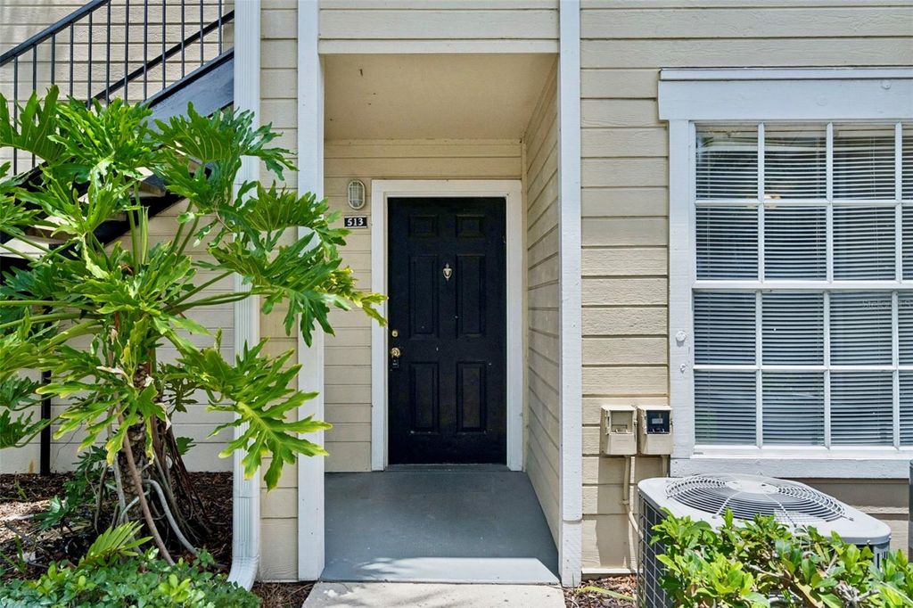 Image 3 of property listing at 1085 S HIAWASSEE ROAD 513, Orlando, FL 32835