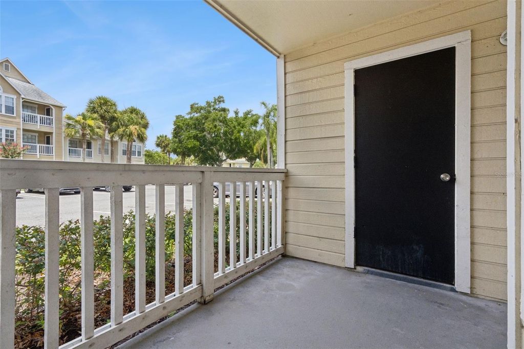 Image 28 of property listing at 1085 S HIAWASSEE ROAD 513, Orlando, FL 32835