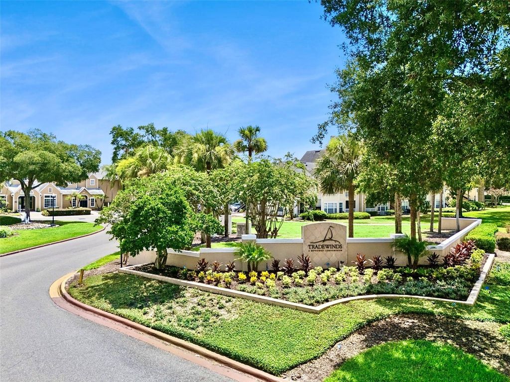 Image 29 of property listing at 1085 S HIAWASSEE ROAD 513, Orlando, FL 32835