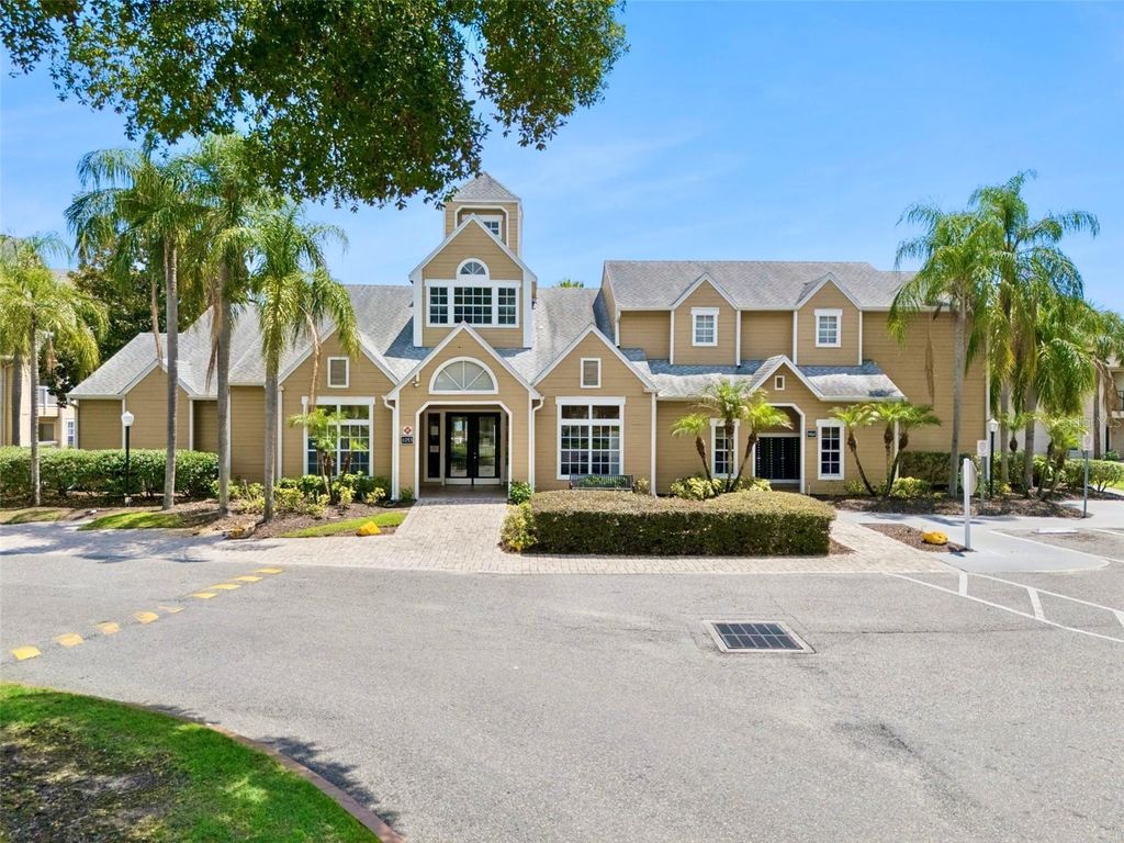 Image 30 of property listing at 1085 S HIAWASSEE ROAD 513, Orlando, FL 32835