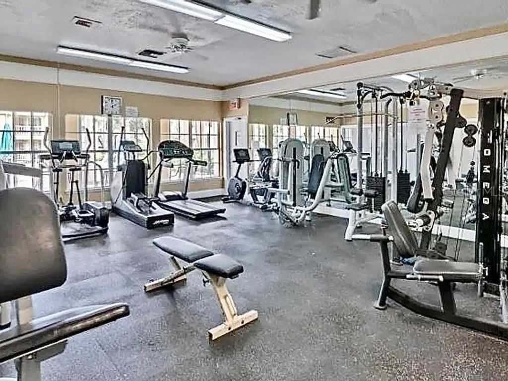 Image 33 of property listing at 1085 S HIAWASSEE ROAD 513, Orlando, FL 32835