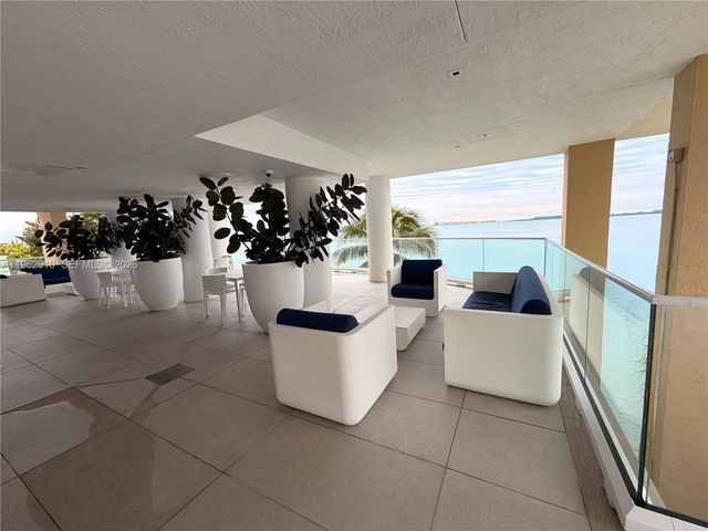 770 Claughton Island Dr 606, Miami, FL 33131