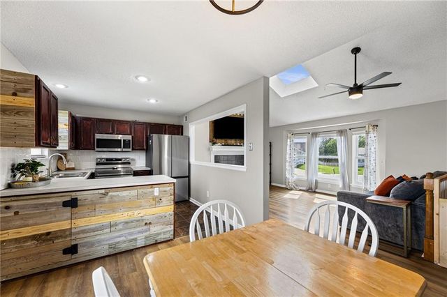 17451 S Ingrid Street, Gardner, KS 66030