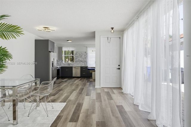 1755 Seagrape Way, Hollywood, FL 33019