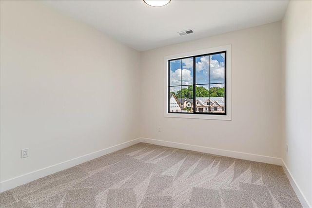 546 Saffron Lane, Versailles, KY 40383