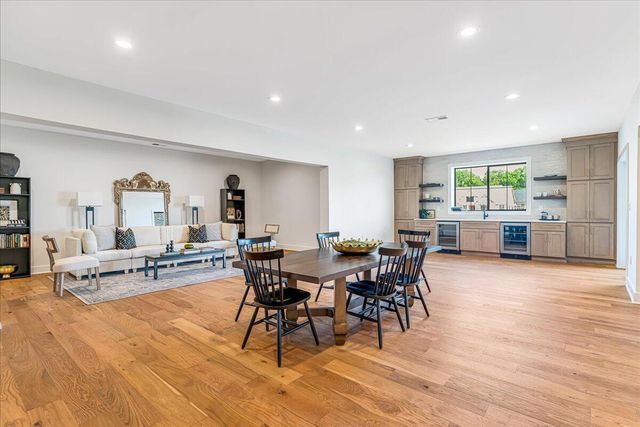 546 Saffron Lane, Versailles, KY 40383