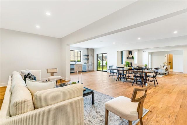 546 Saffron Lane, Versailles, KY 40383