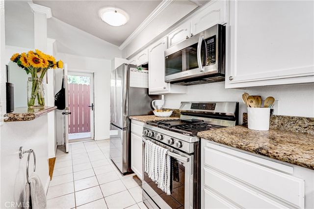 2726 E 2nd A, Long Beach, CA 90803